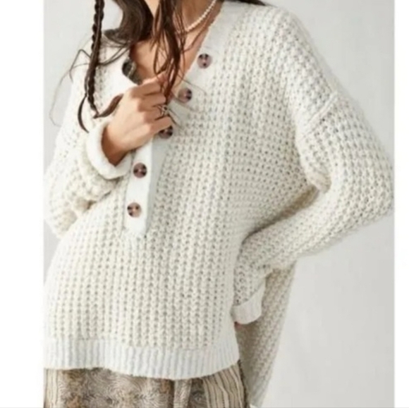 Free People Whistle Henley waffle sweater size medium in cream - Picture 3 of 12